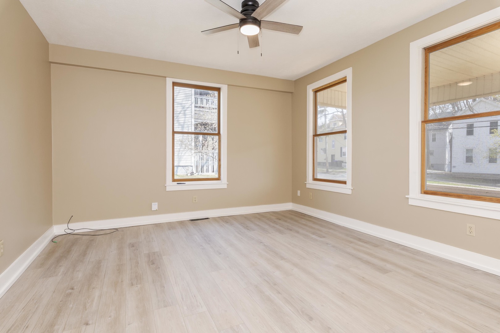 706 N Prairie Street, Bloomington, IL 61701