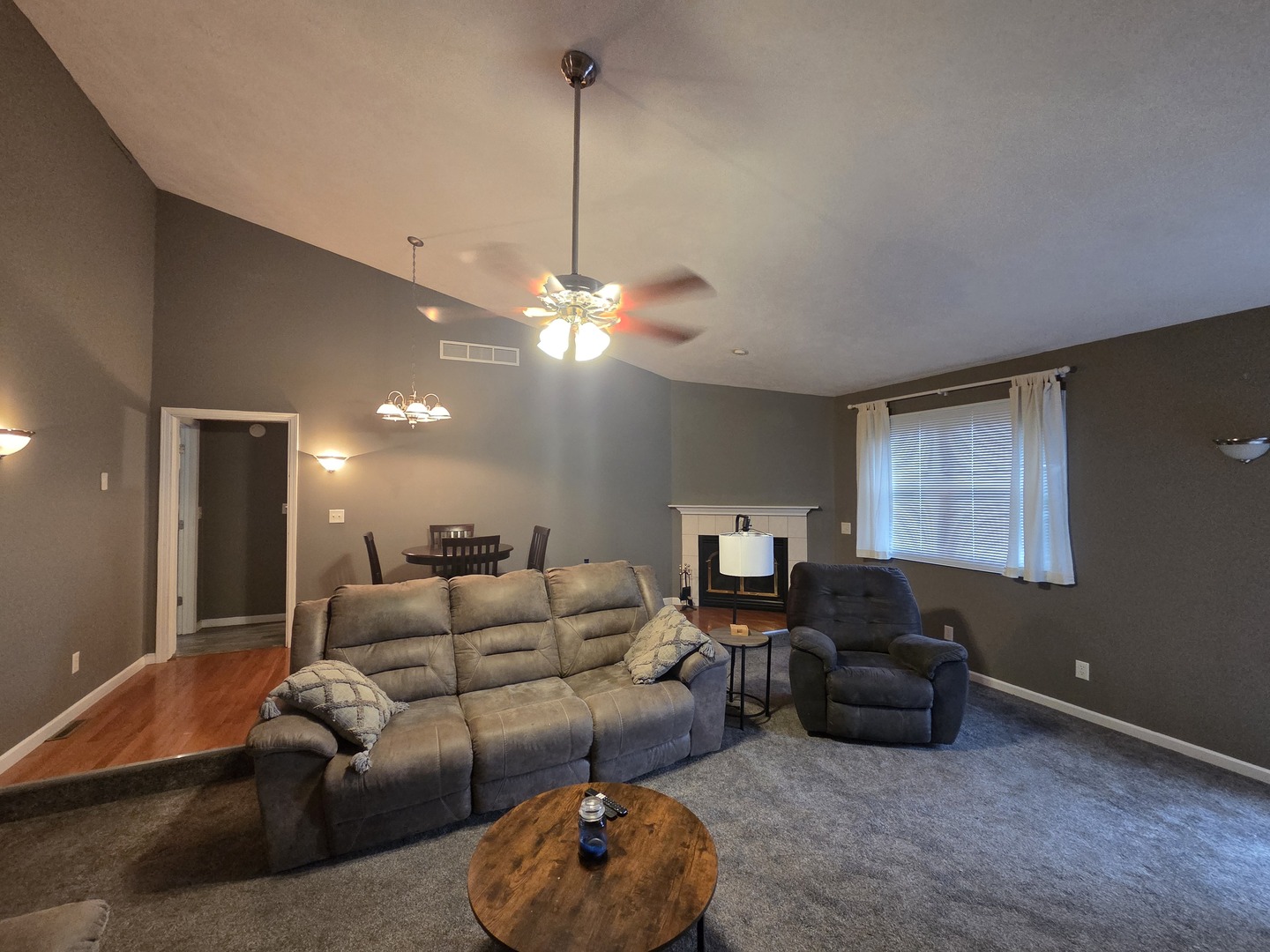 201 E Cleveland Street, Heyworth, IL 61745