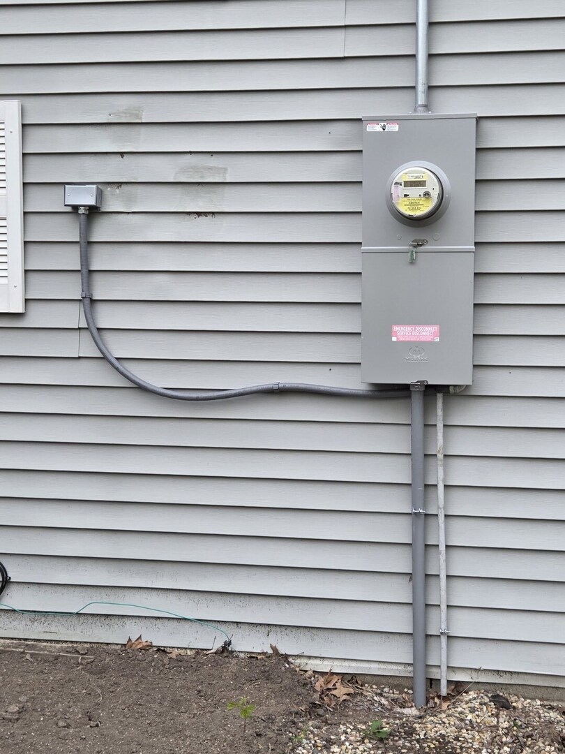 201 E Cleveland Street, Heyworth, IL 61745