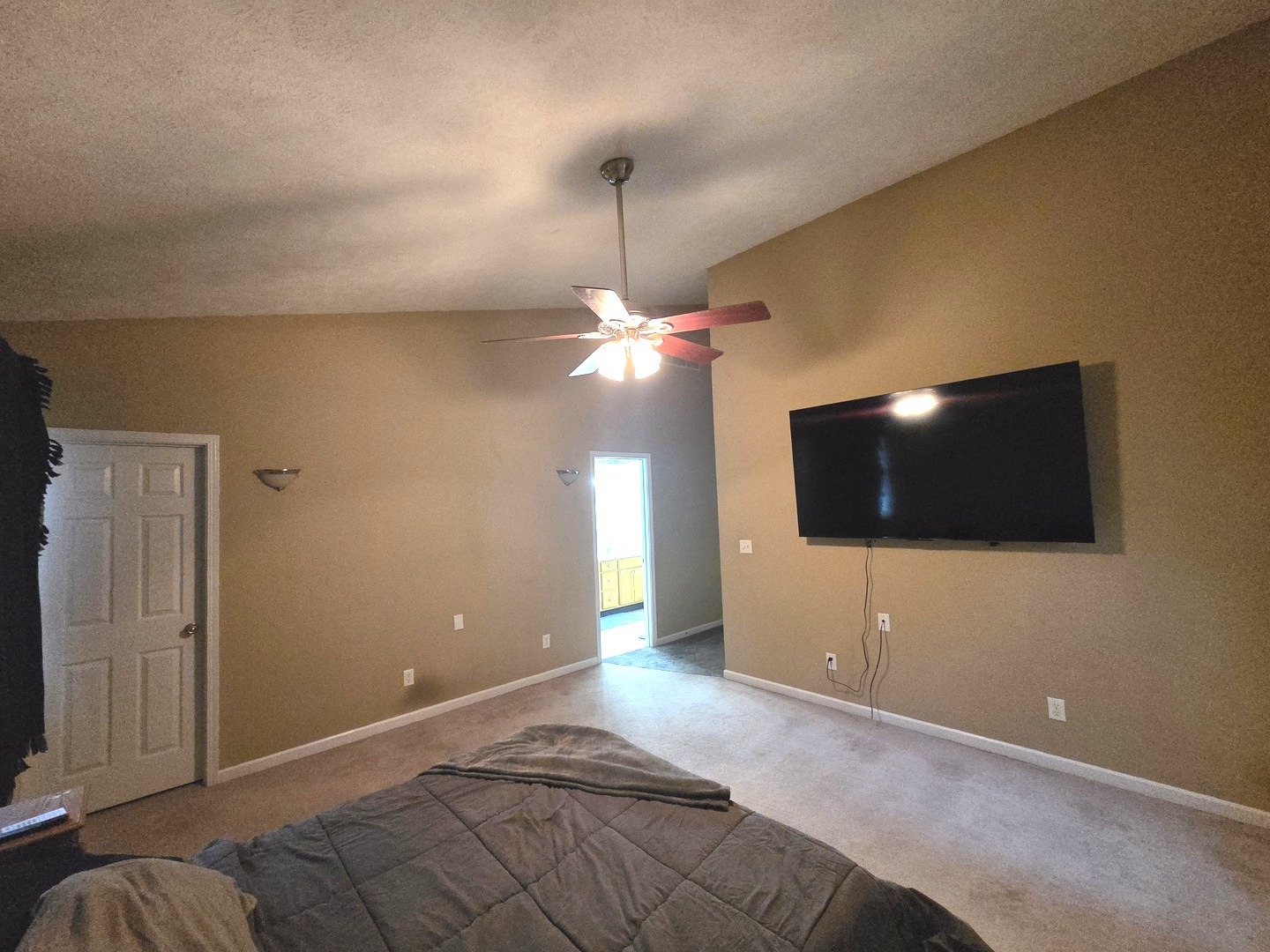 201 E Cleveland Street, Heyworth, IL 61745