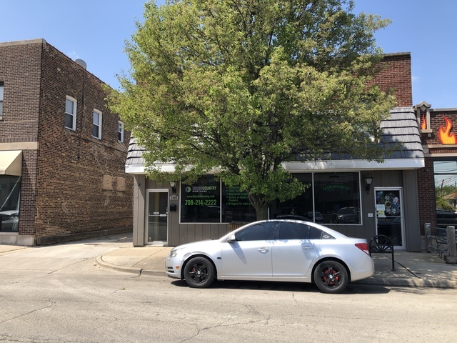 3208 Grove Avenue #2, Berwyn, IL 60402