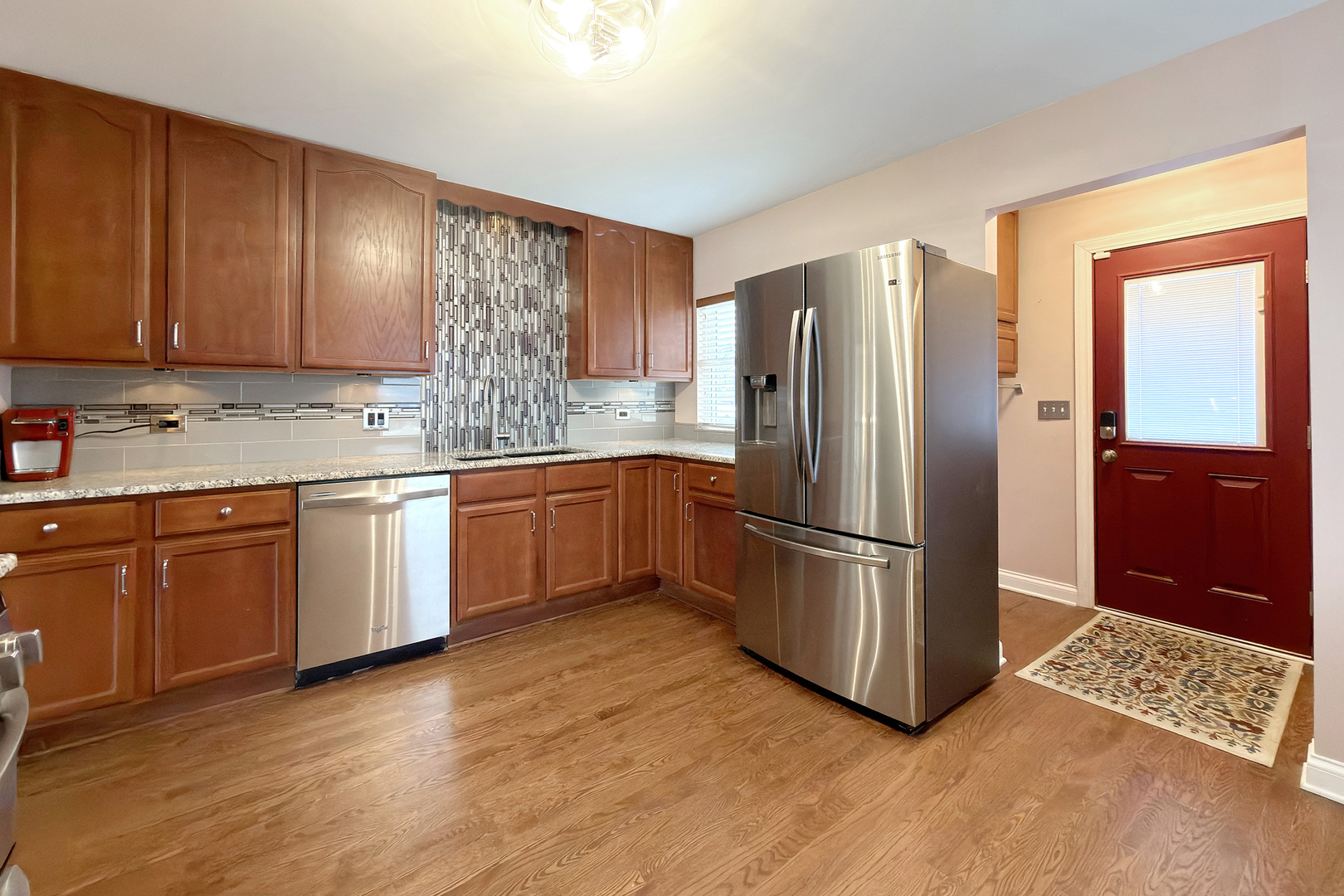 2808 dove Street, Rolling Meadows, IL 60008