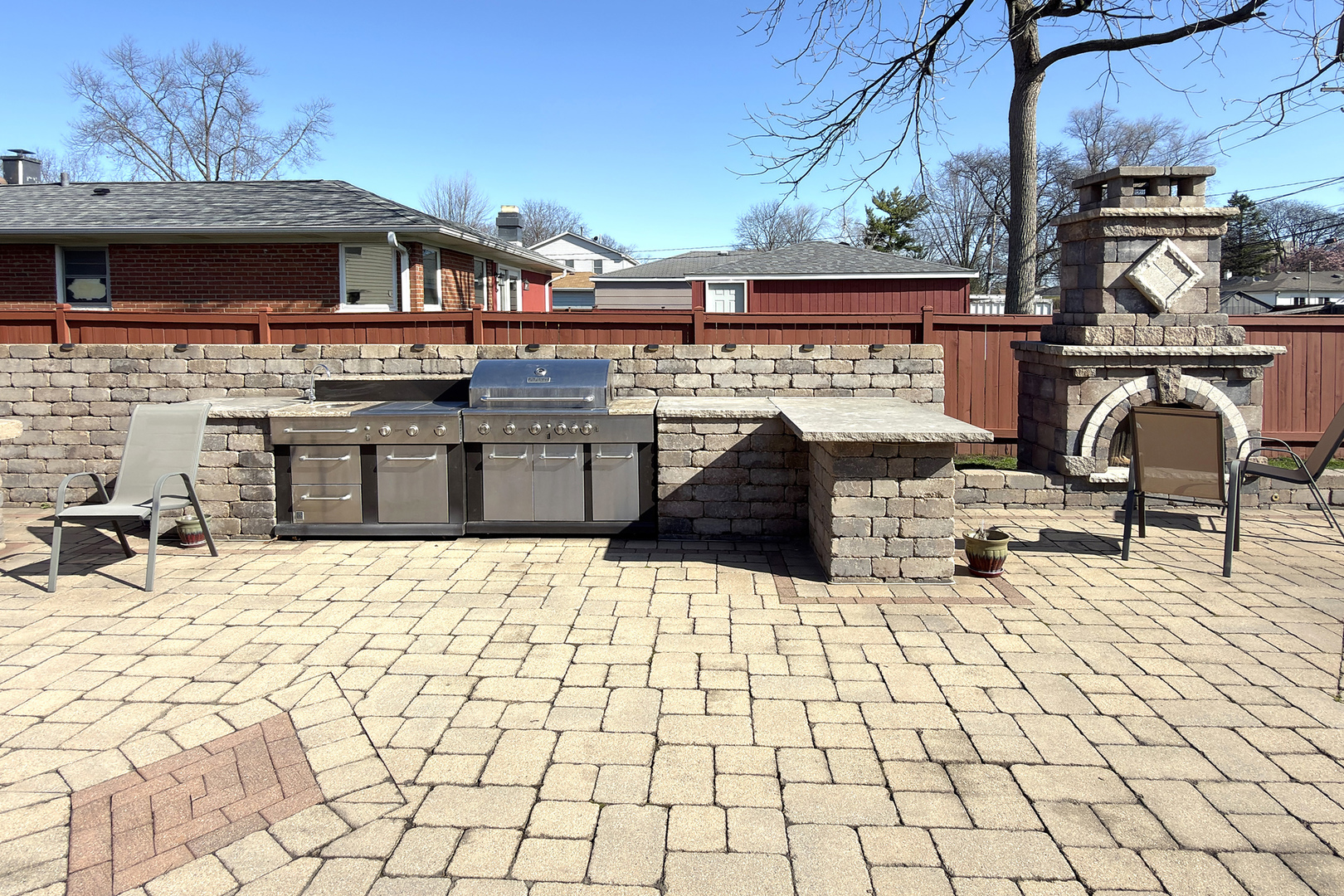 2808 dove Street, Rolling Meadows, IL 60008