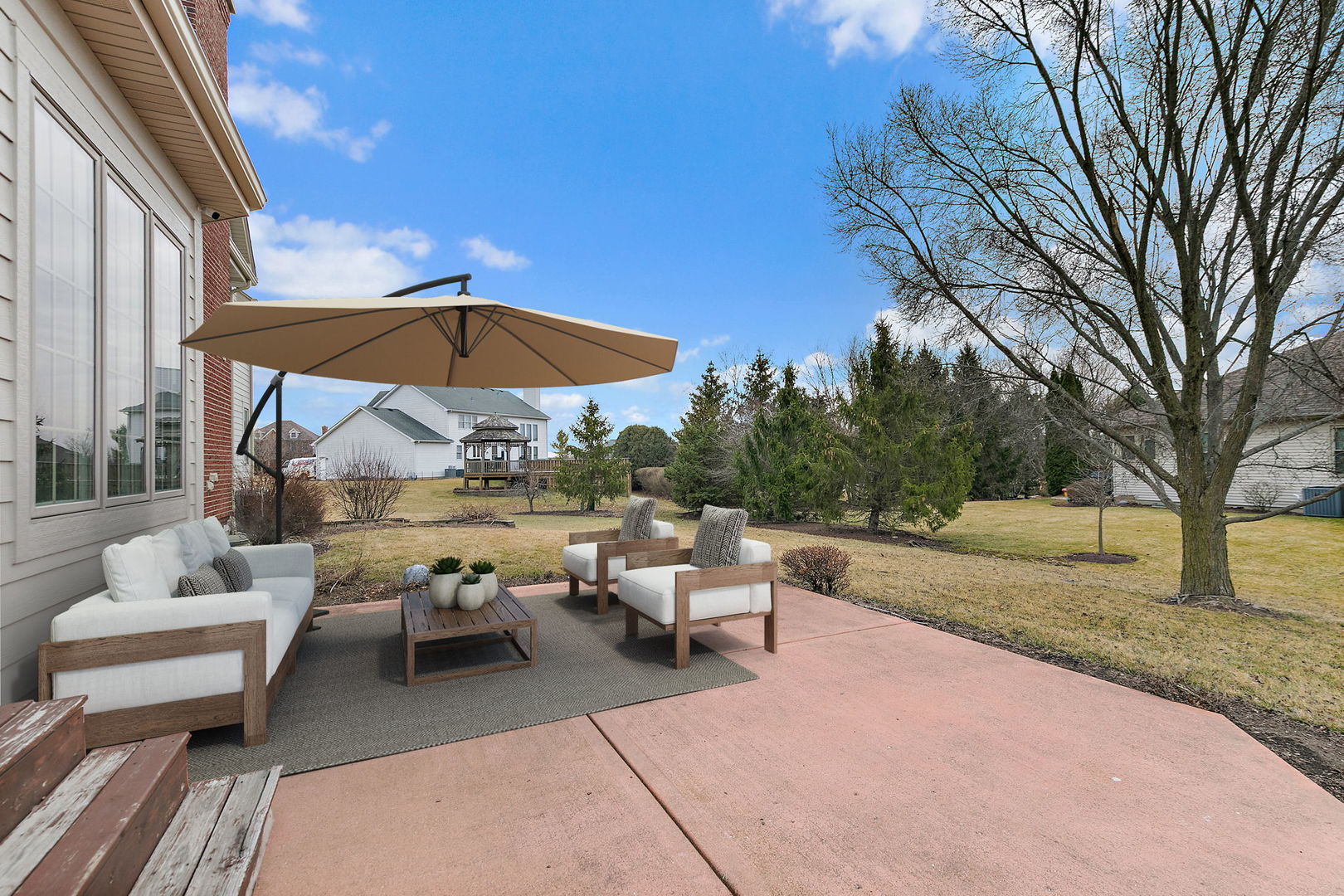 1211 Coyote Trail, Hampshire, IL 60140