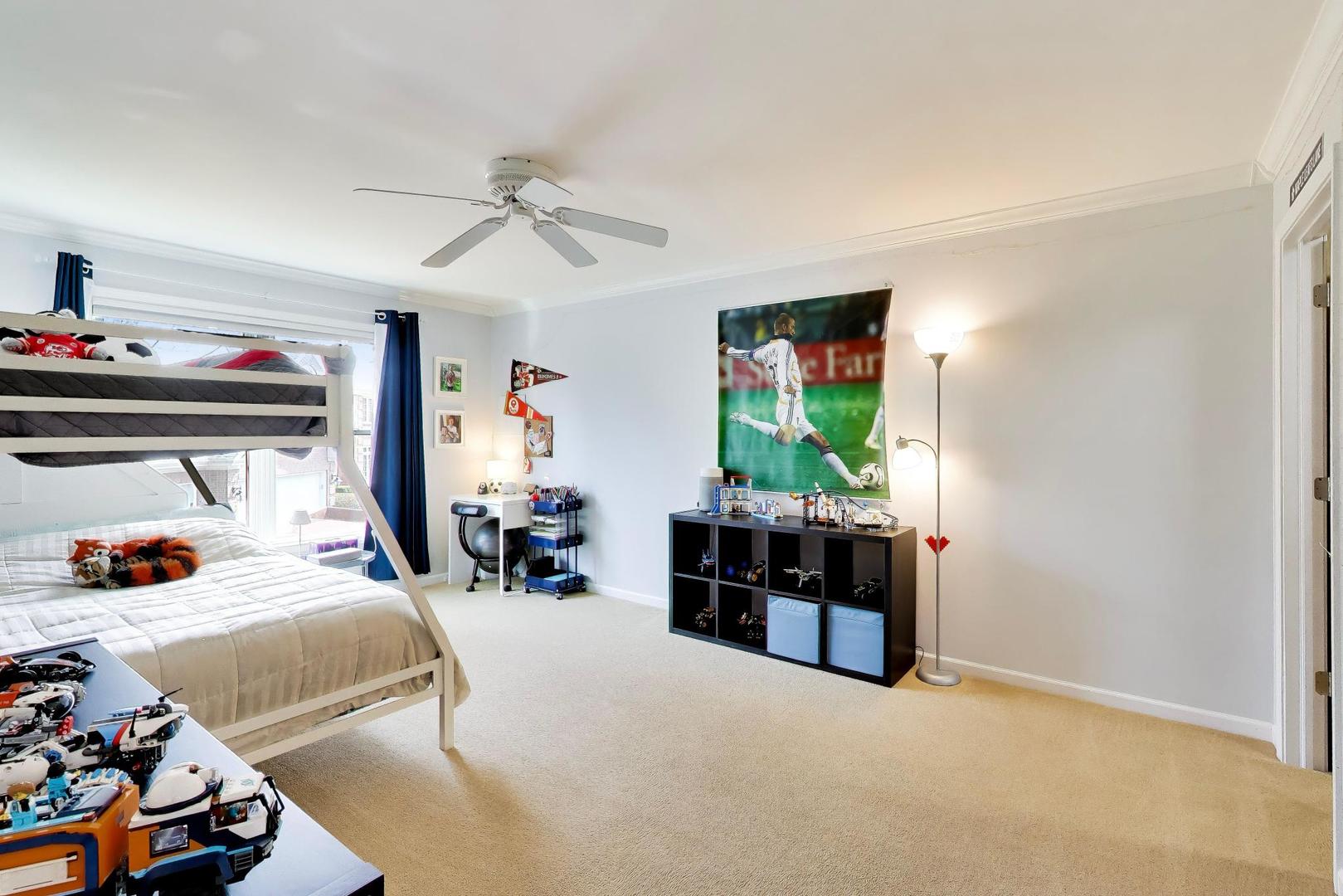 26W363 Torrey Pines Court, Winfield, IL 60190