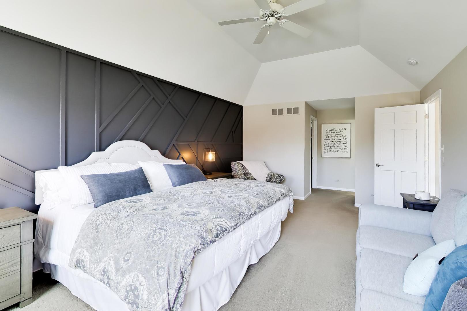 26W363 Torrey Pines Court, Winfield, IL 60190