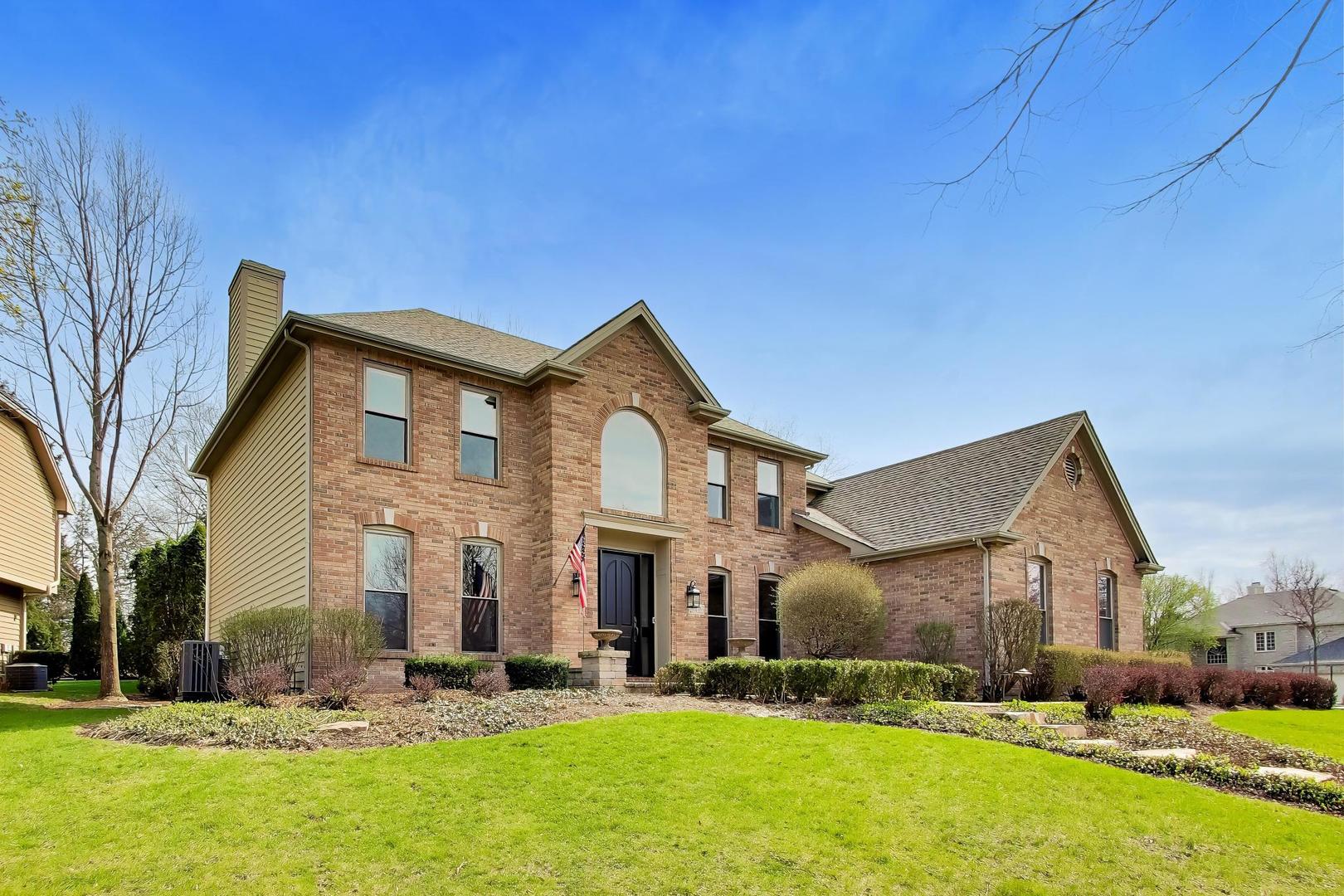 26W363 Torrey Pines Court, Winfield, IL 60190