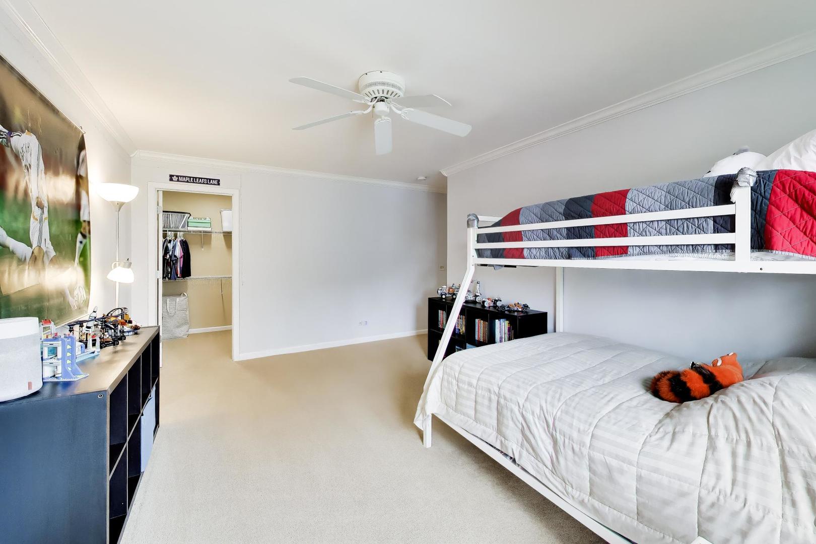 26W363 Torrey Pines Court, Winfield, IL 60190