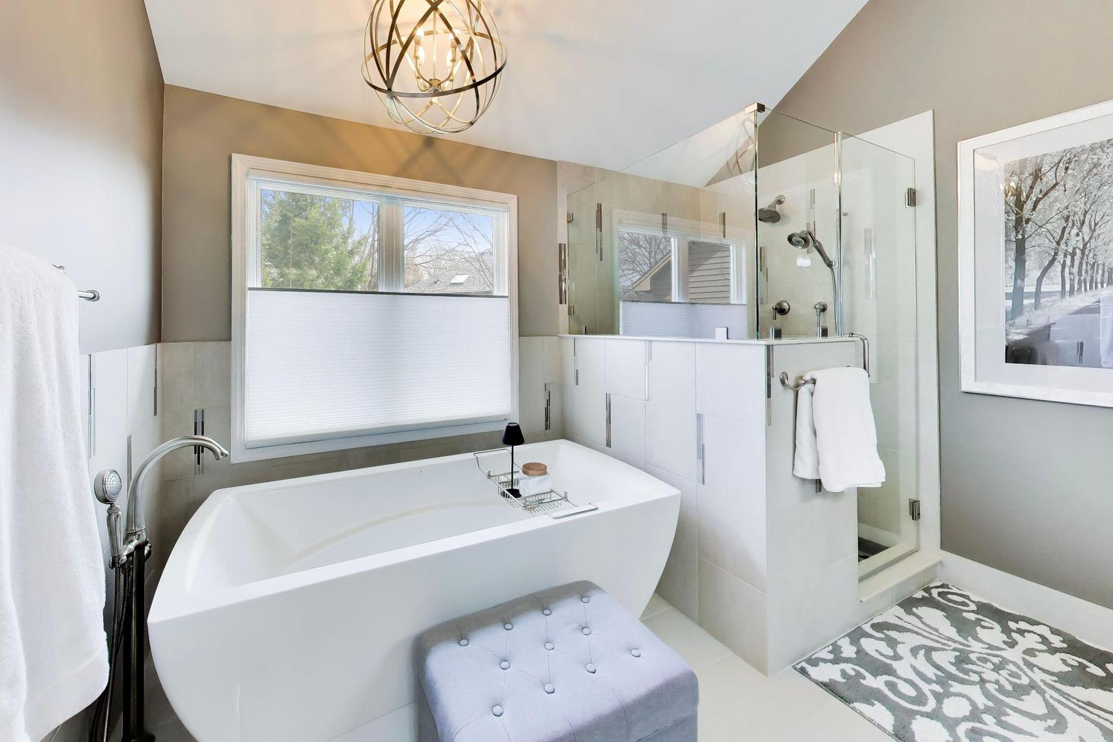 26W363 Torrey Pines Court, Winfield, IL 60190