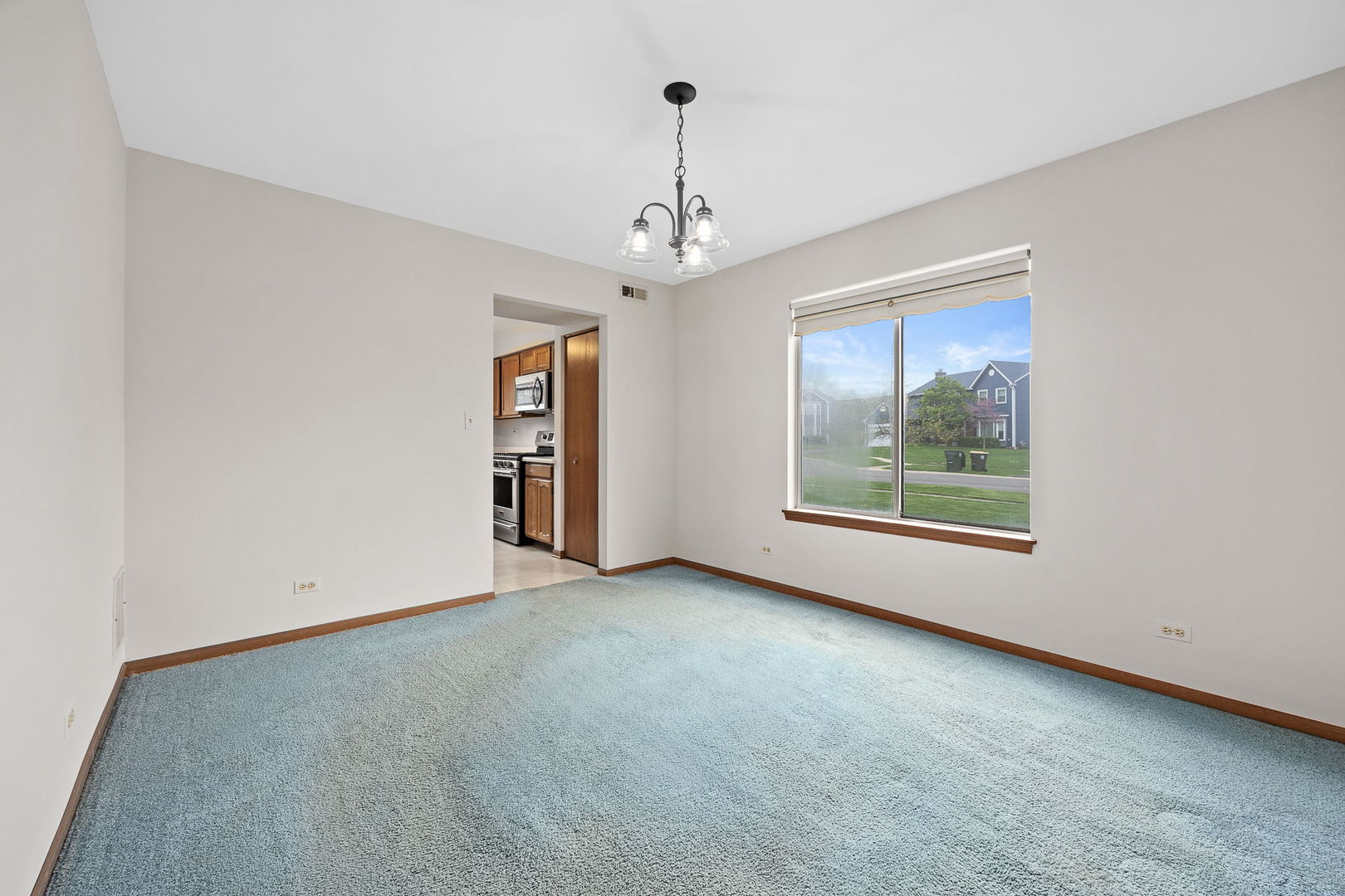 1690 Wildwood Lane, Hanover Park, IL 60133