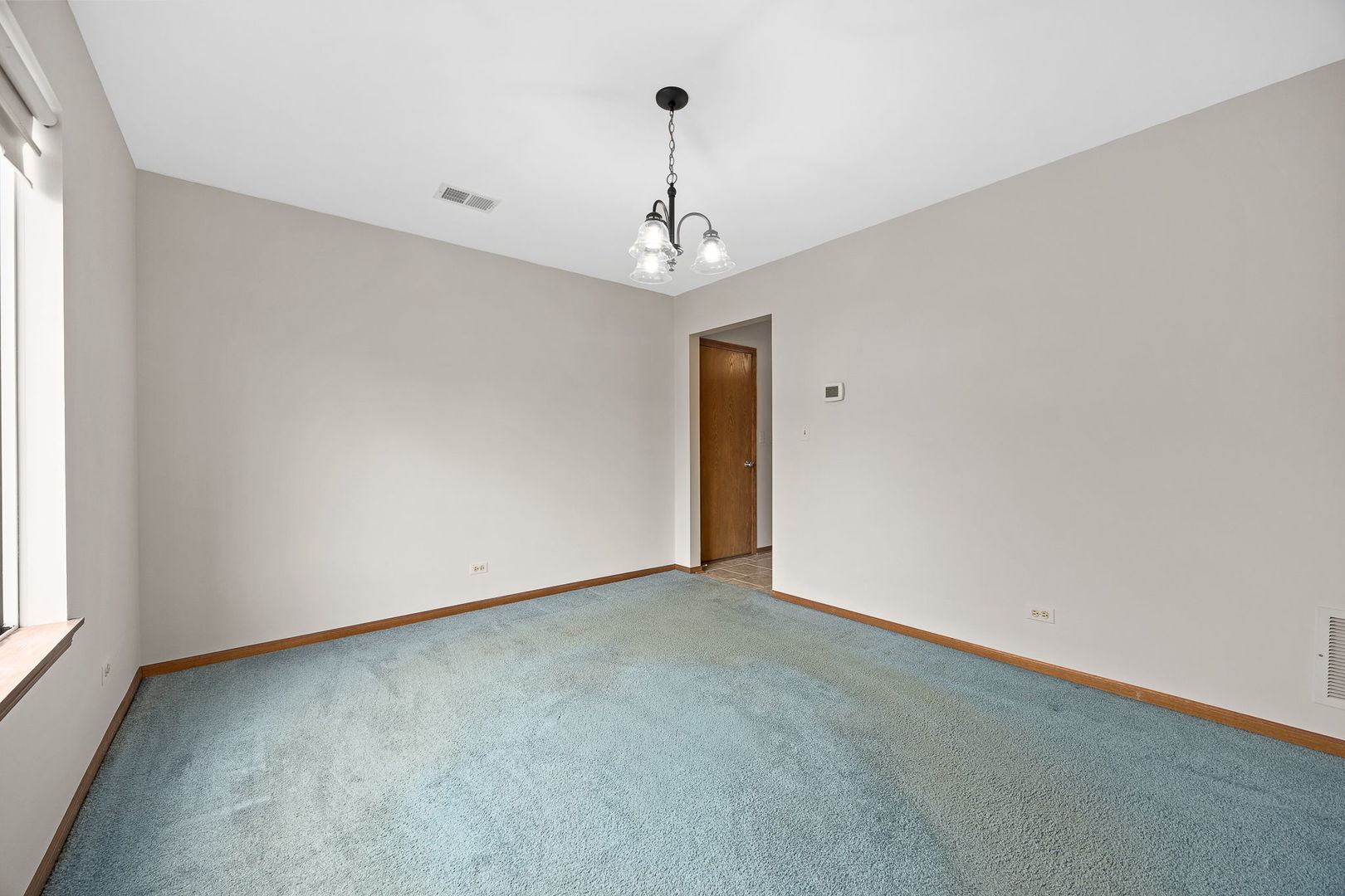 1690 Wildwood Lane, Hanover Park, IL 60133