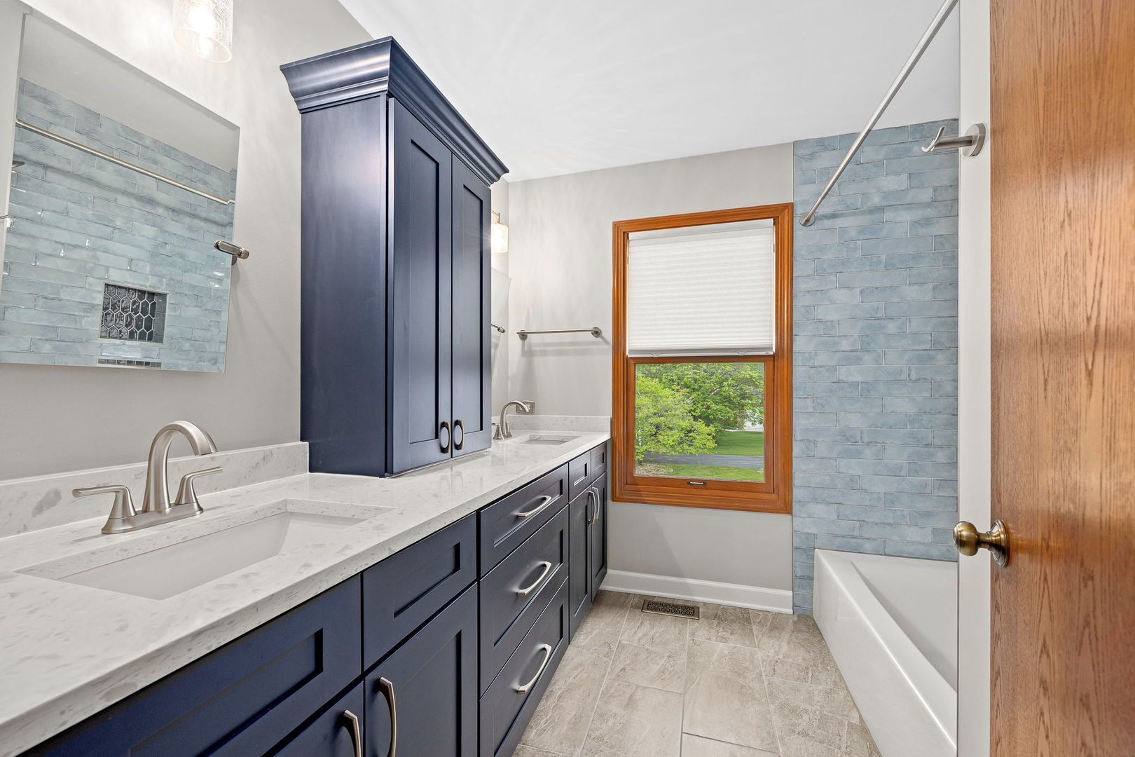 1690 Wildwood Lane, Hanover Park, IL 60133