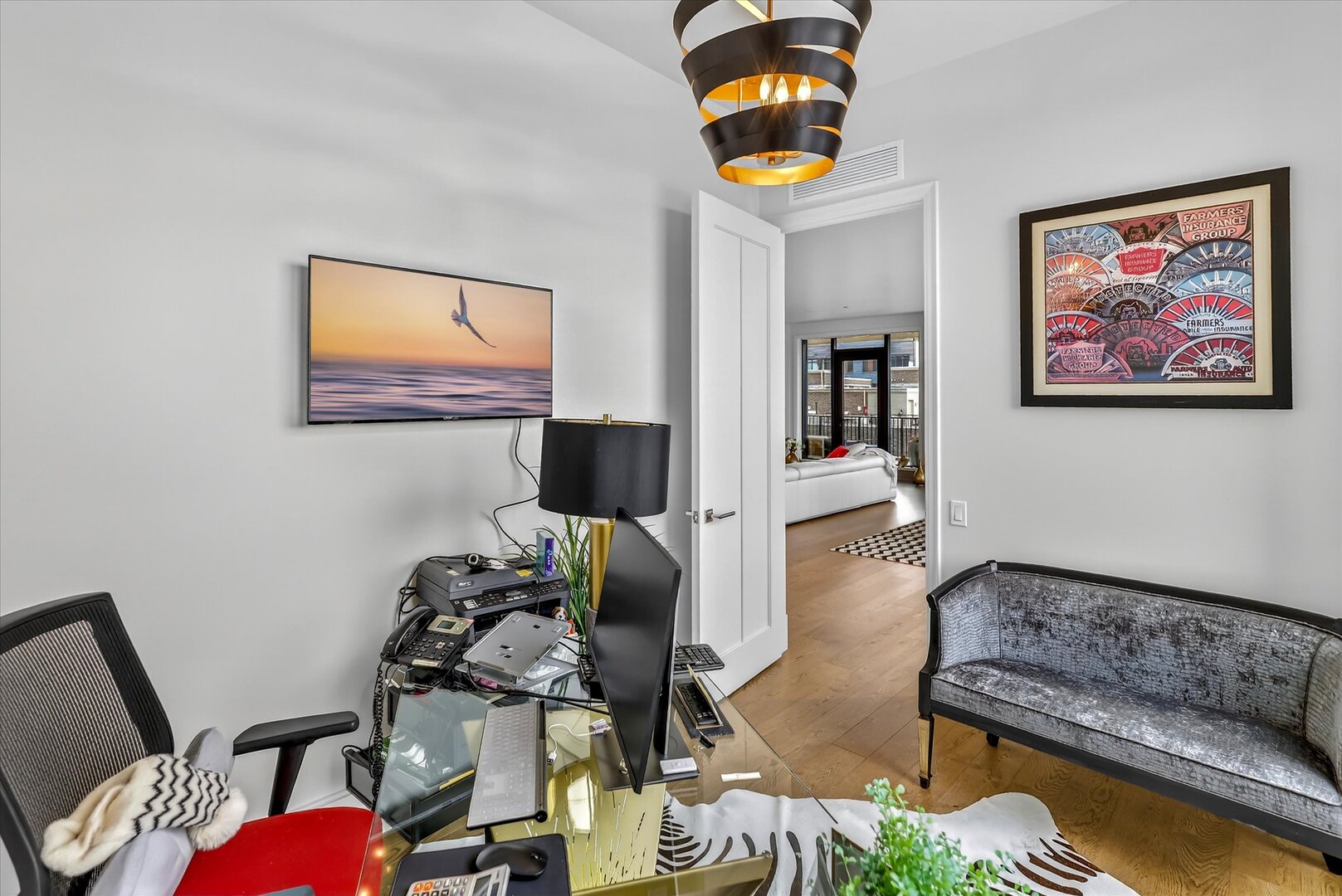 21 N May Street #501, Chicago, IL 60607