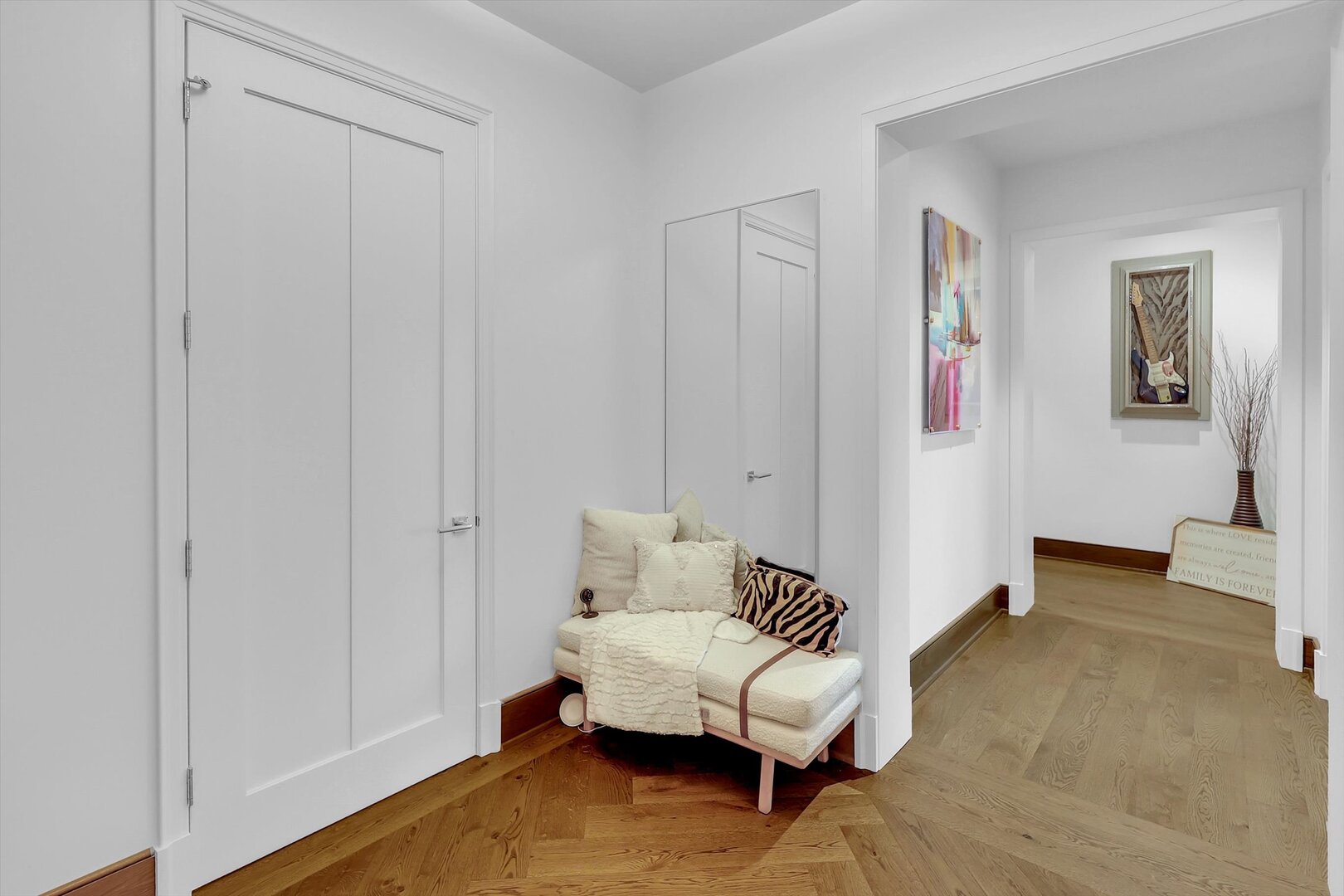 21 N May Street #501, Chicago, IL 60607