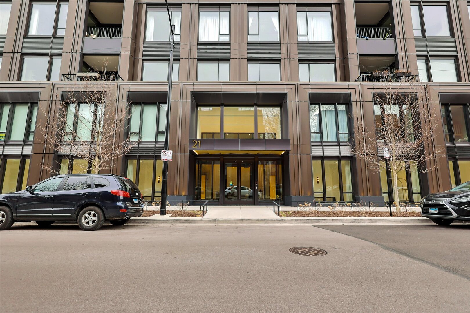 21 N May Street #501, Chicago, IL 60607
