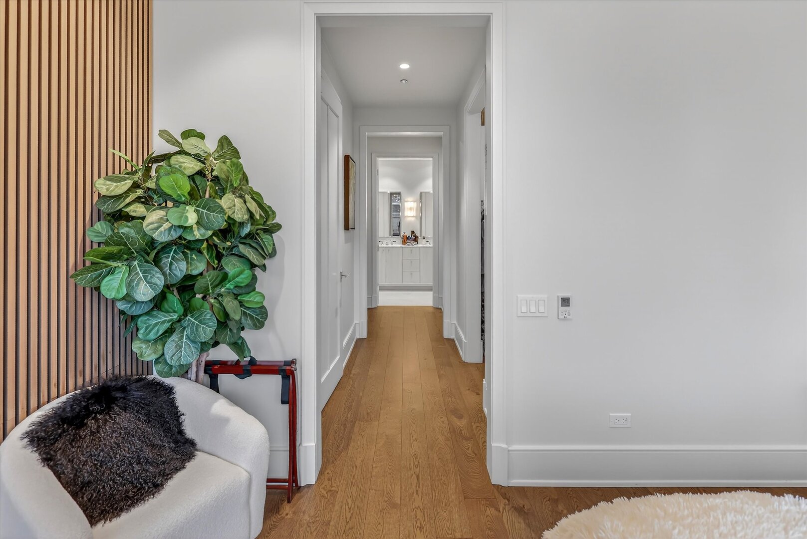 21 N May Street #501, Chicago, IL 60607