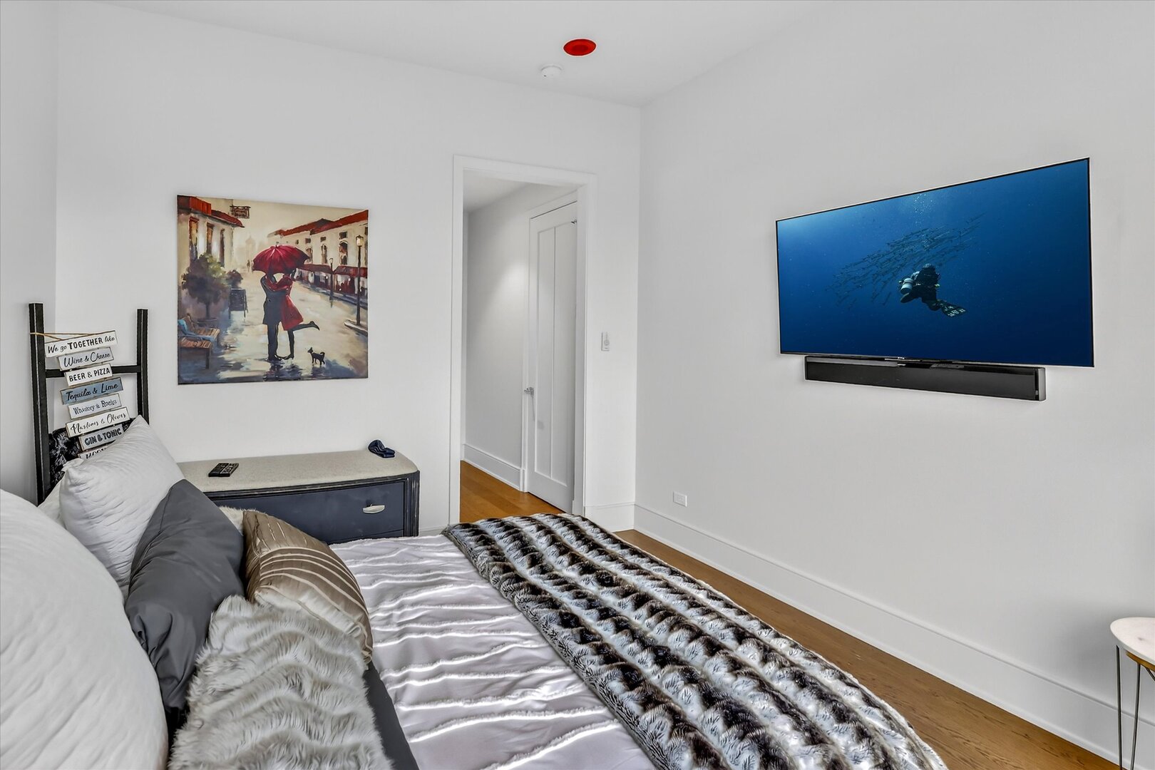 21 N May Street #501, Chicago, IL 60607