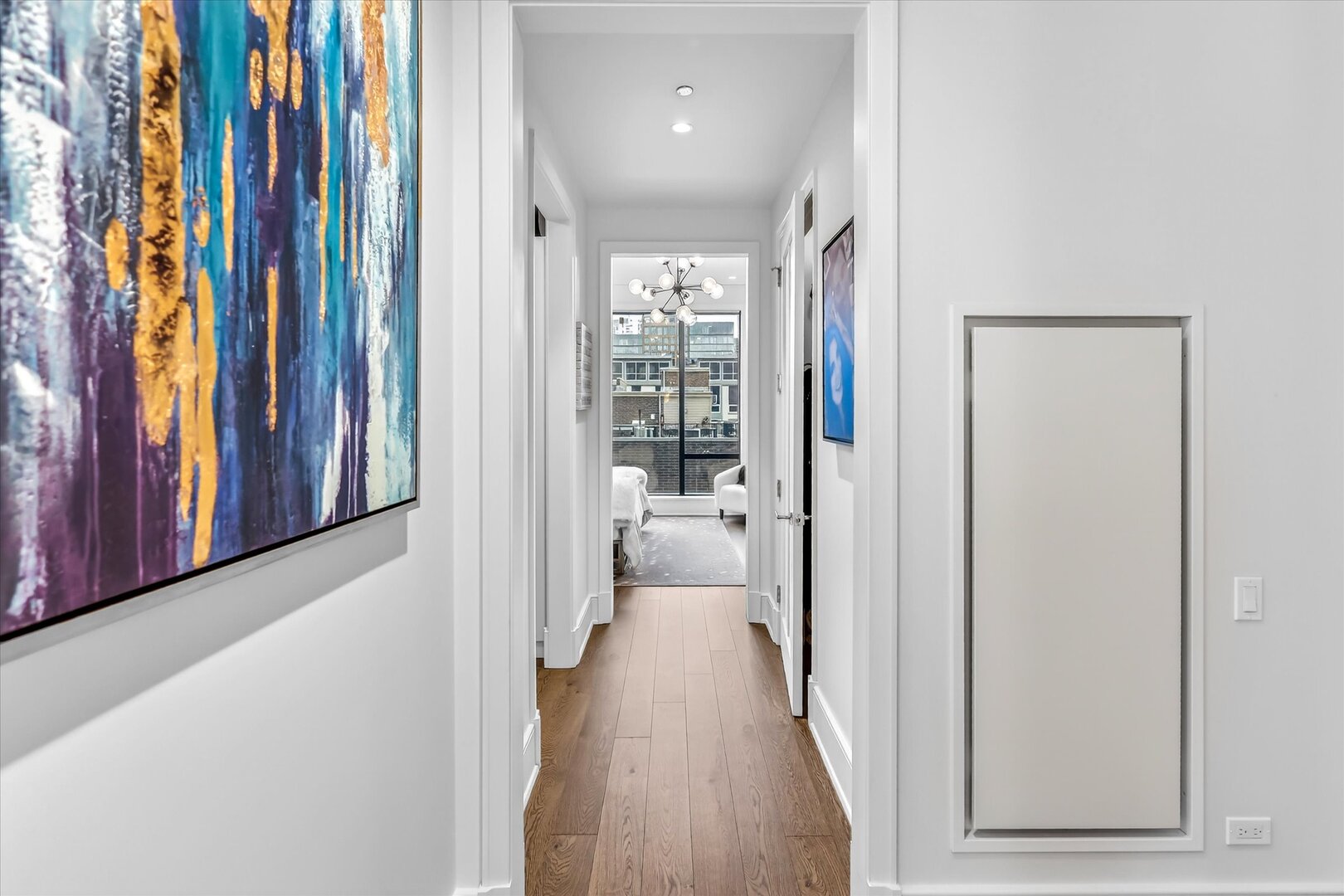 21 N May Street #501, Chicago, IL 60607