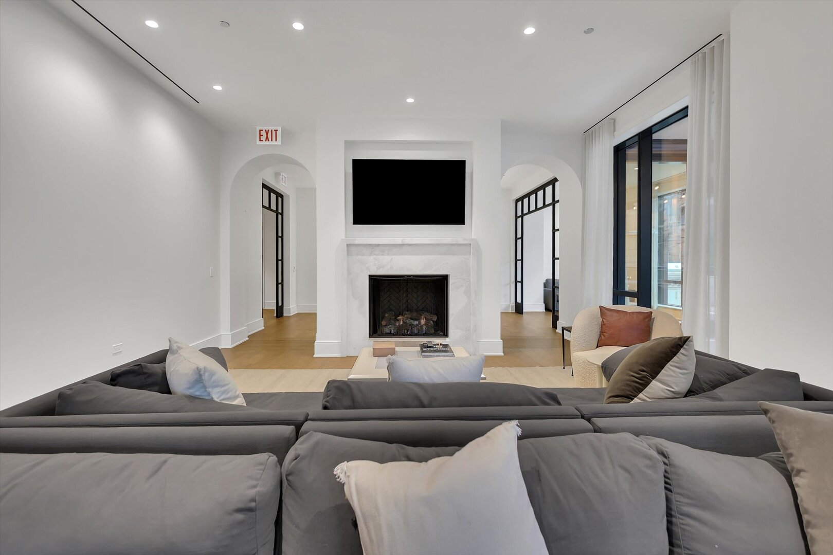 21 N May Street #501, Chicago, IL 60607