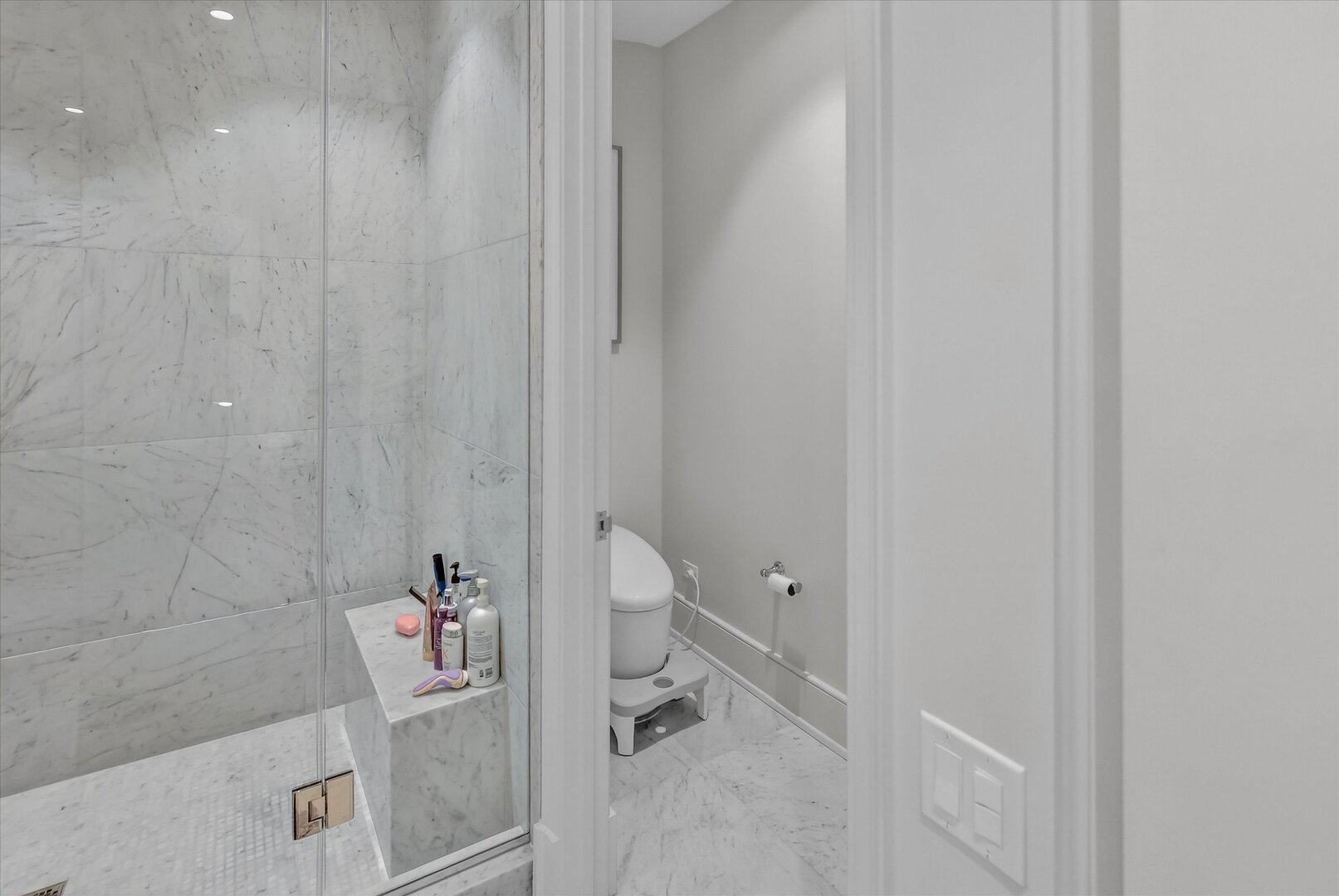 21 N May Street #501, Chicago, IL 60607