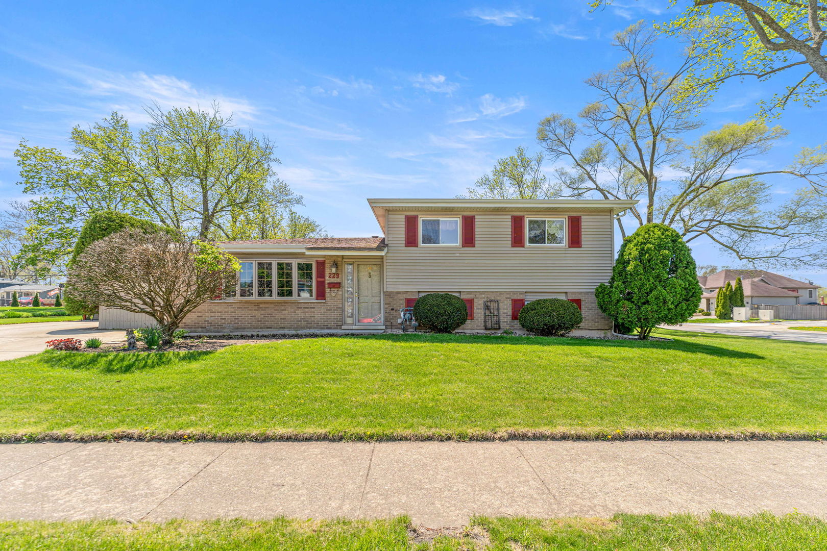 229 Illinois Street, Park Forest, IL 60466