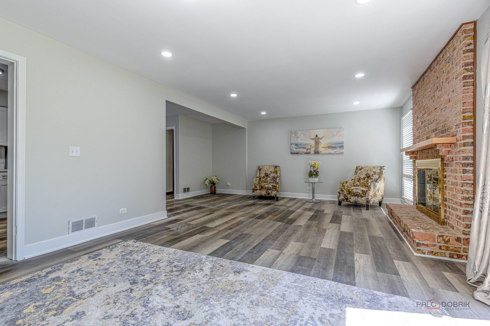 851 Sutton Court, Lincolnshire, IL 60069