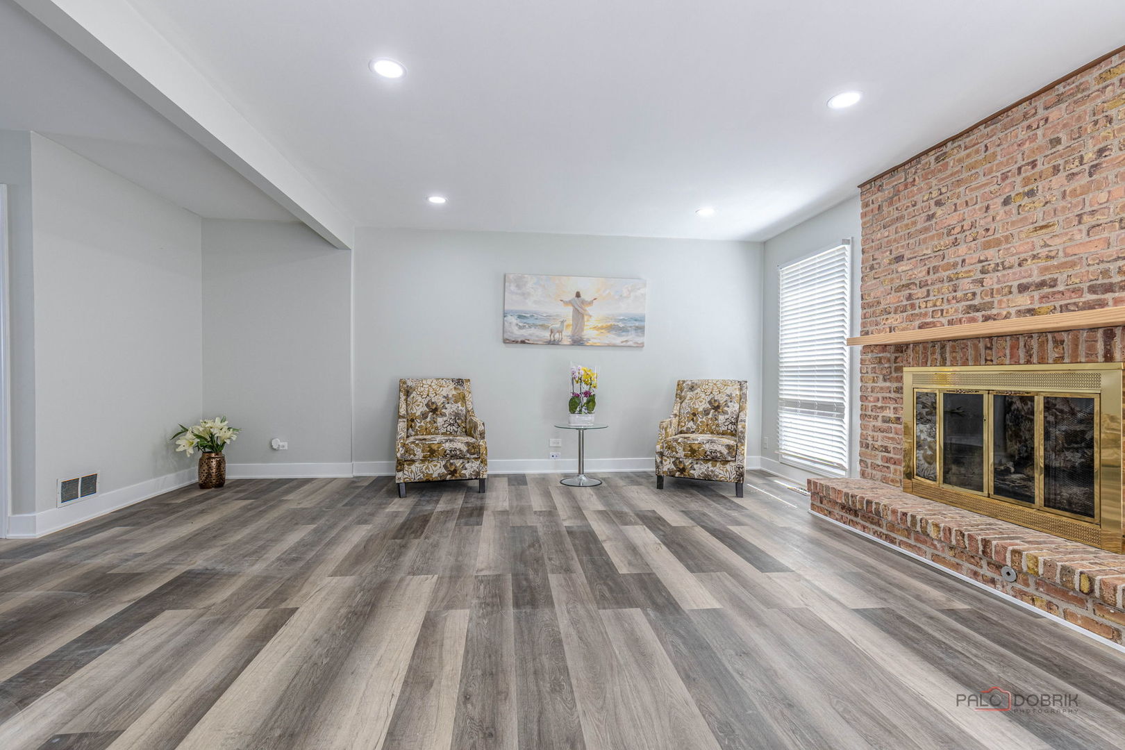 851 Sutton Court, Lincolnshire, IL 60069