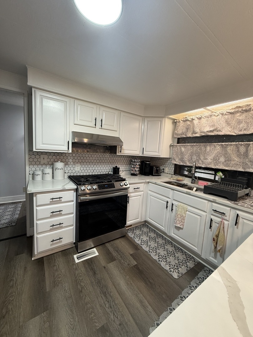 588 Hickory Glen, Matteson, IL 60443