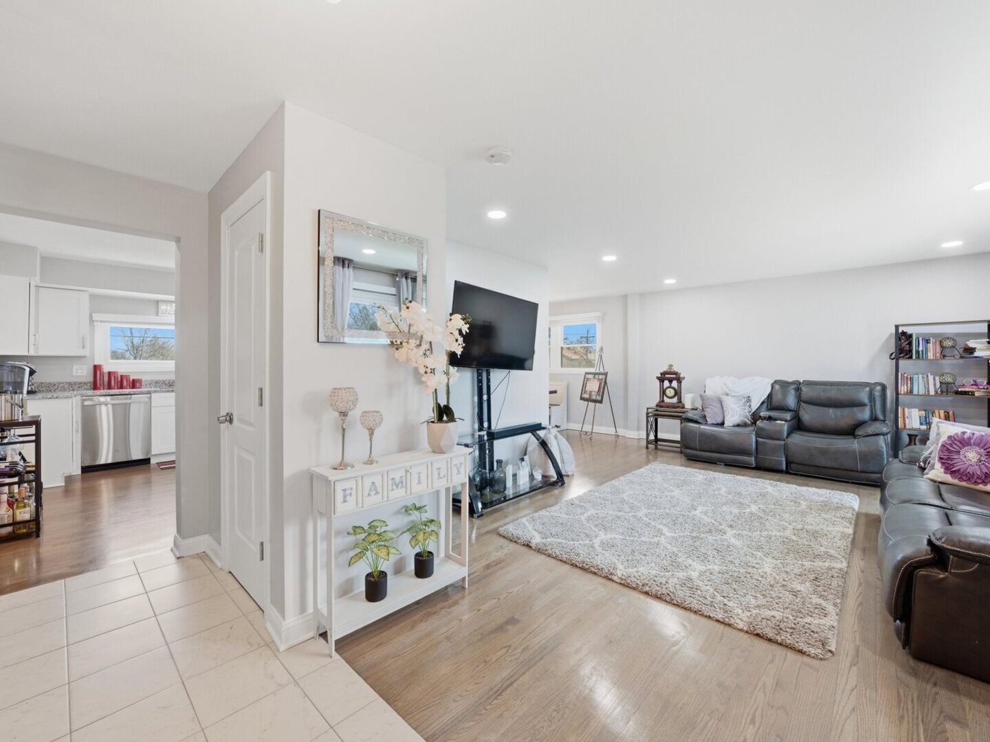 18441 Marshfield Avenue, Homewood, IL 60430