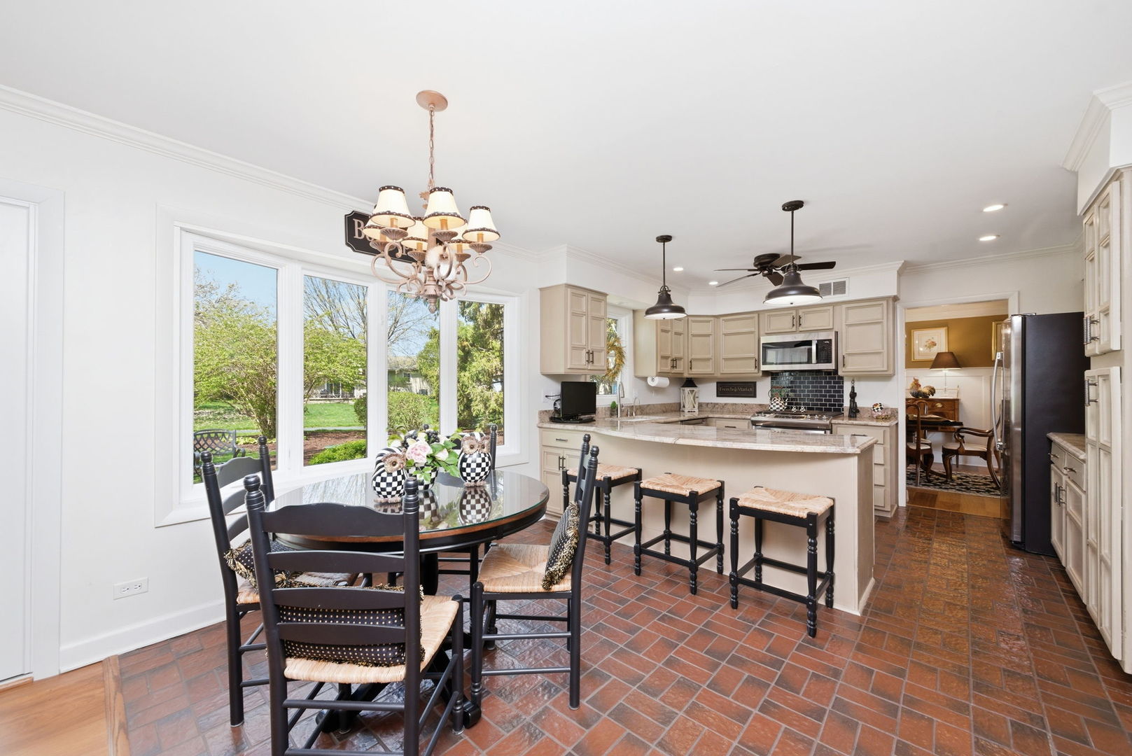 6662 Breckenridge Road, Lisle, IL 60532
