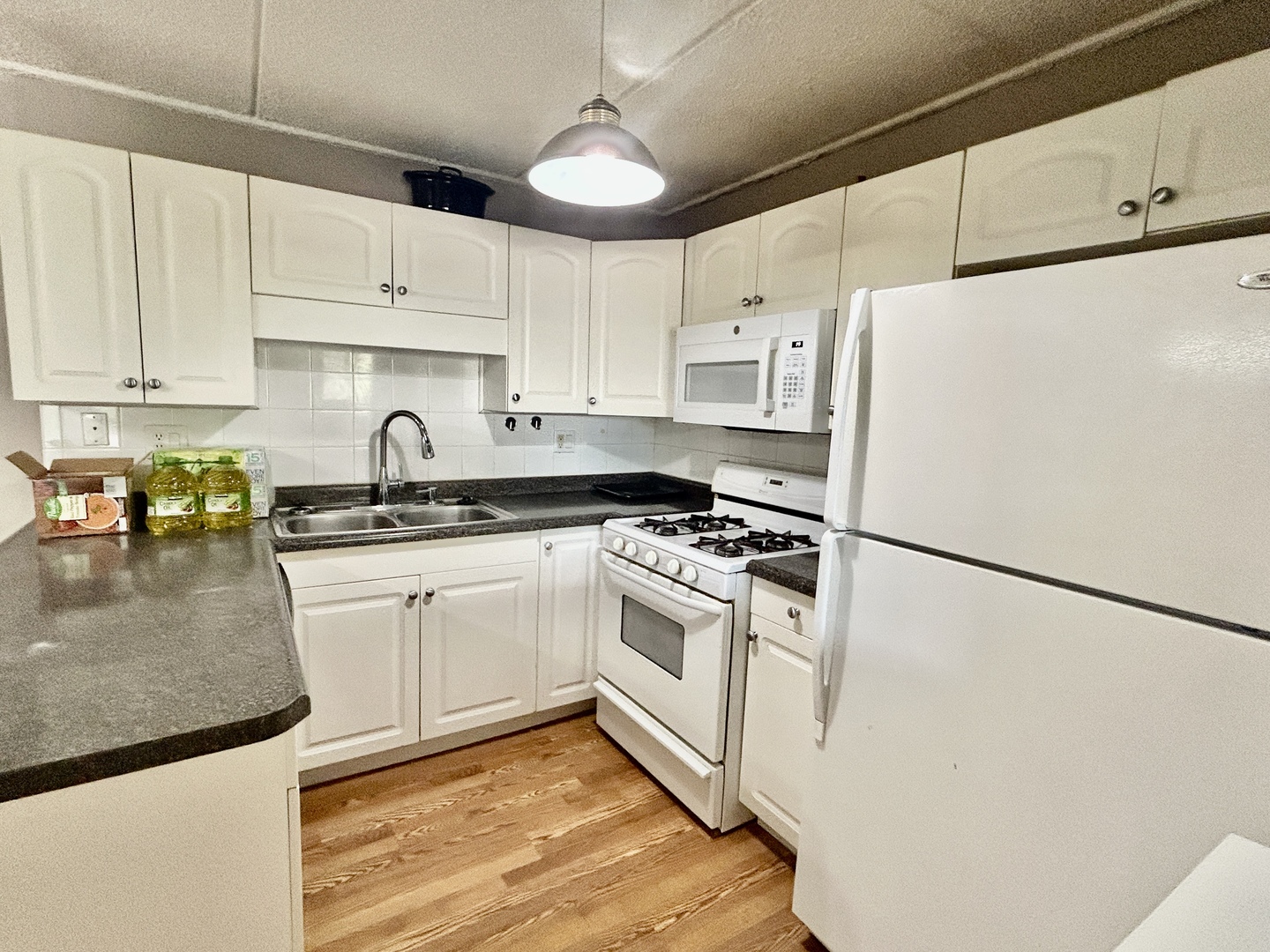 5S070 Pebblewood Lane #G11, Naperville, IL 60563