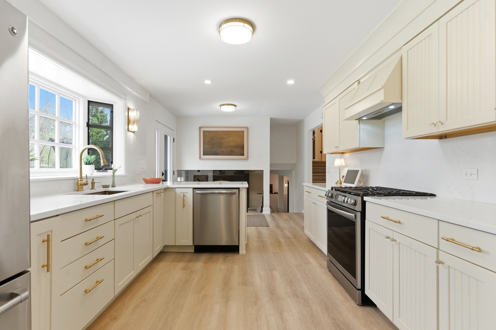 1205 Chateaugay Avenue, Naperville, IL 60540