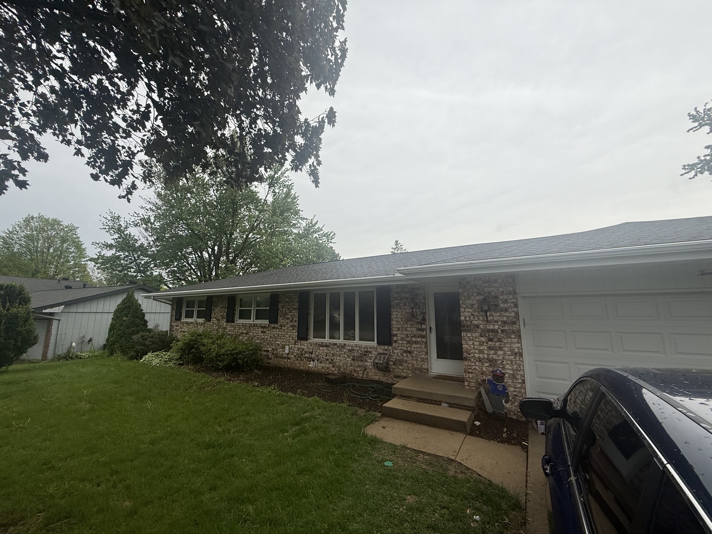 207 Hammitt Drive, Normal, IL 61761