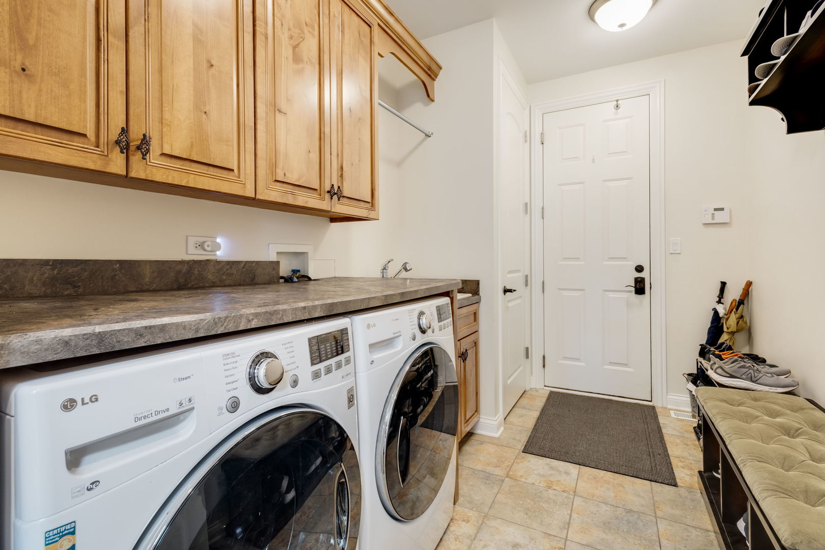 19918 Amberly Court, Mokena, IL 60448