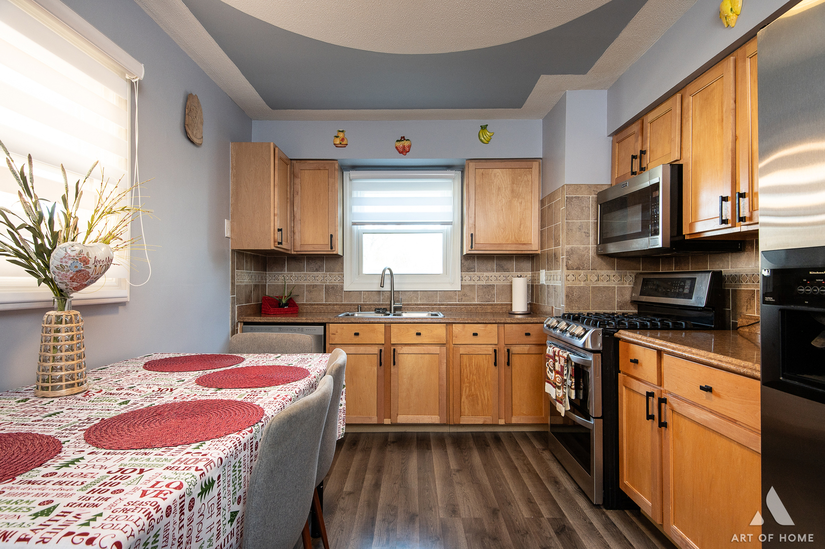 7828 Lotus Avenue, Burbank, IL 60459