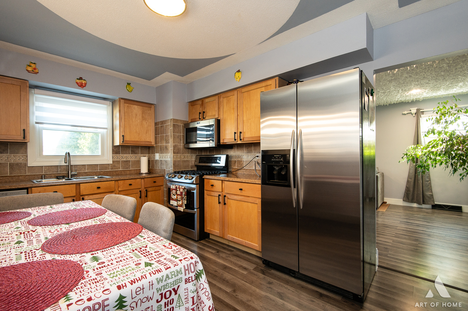 7828 Lotus Avenue, Burbank, IL 60459