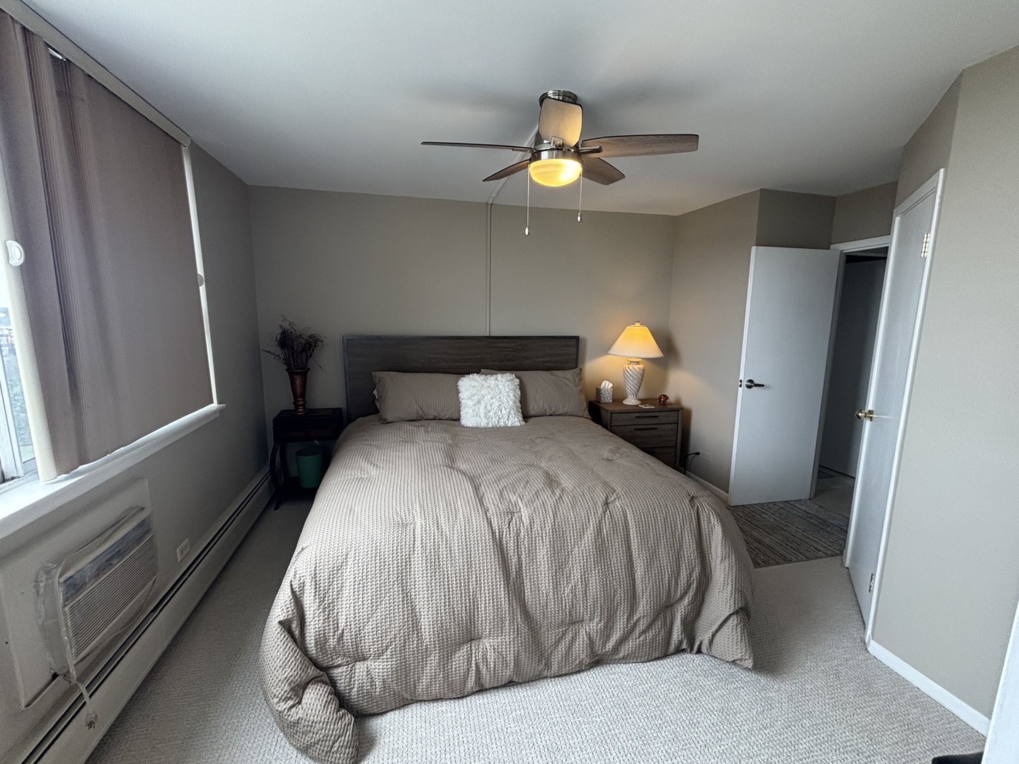 40 N Tower Road #10, Oak Brook, IL 60523