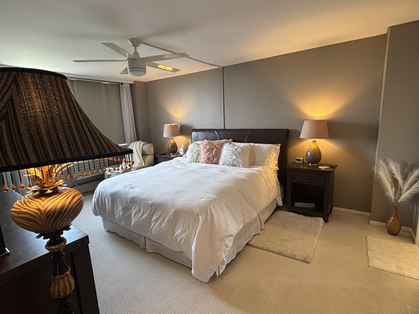 40 N Tower Road #10, Oak Brook, IL 60523