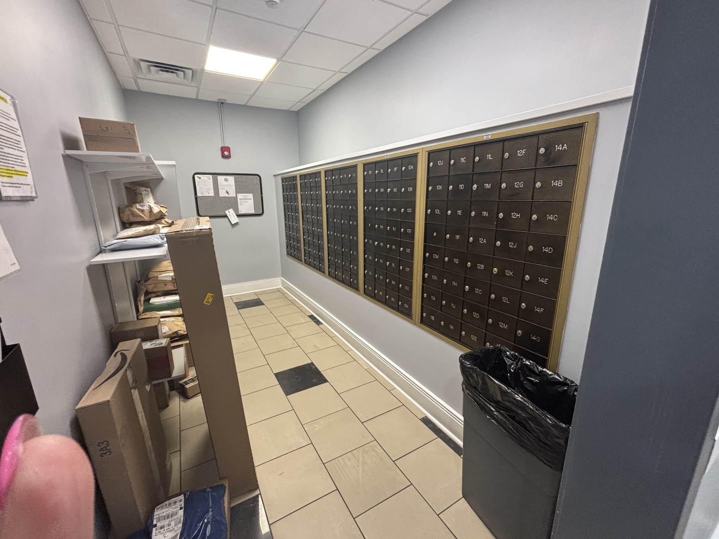 40 N Tower Road #10, Oak Brook, IL 60523