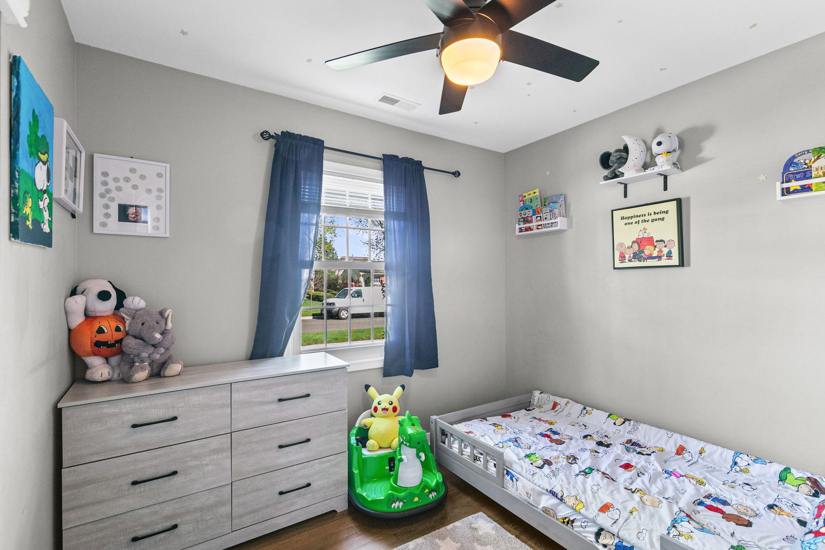 604 Newberry Drive, Streamwood, IL 60107