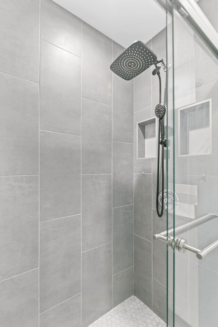 604 Newberry Drive, Streamwood, IL 60107