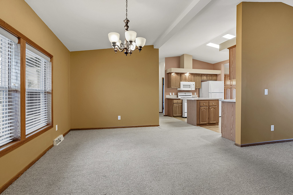 22930 Glen Eagle Drive, Frankfort, IL 60423