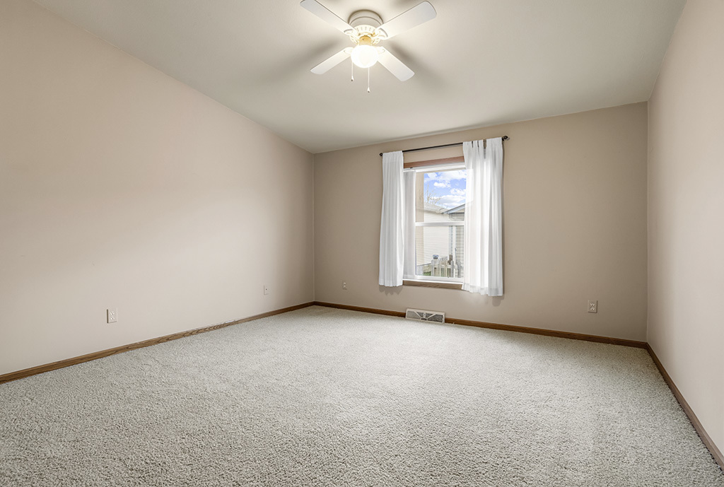 22930 Glen Eagle Drive, Frankfort, IL 60423