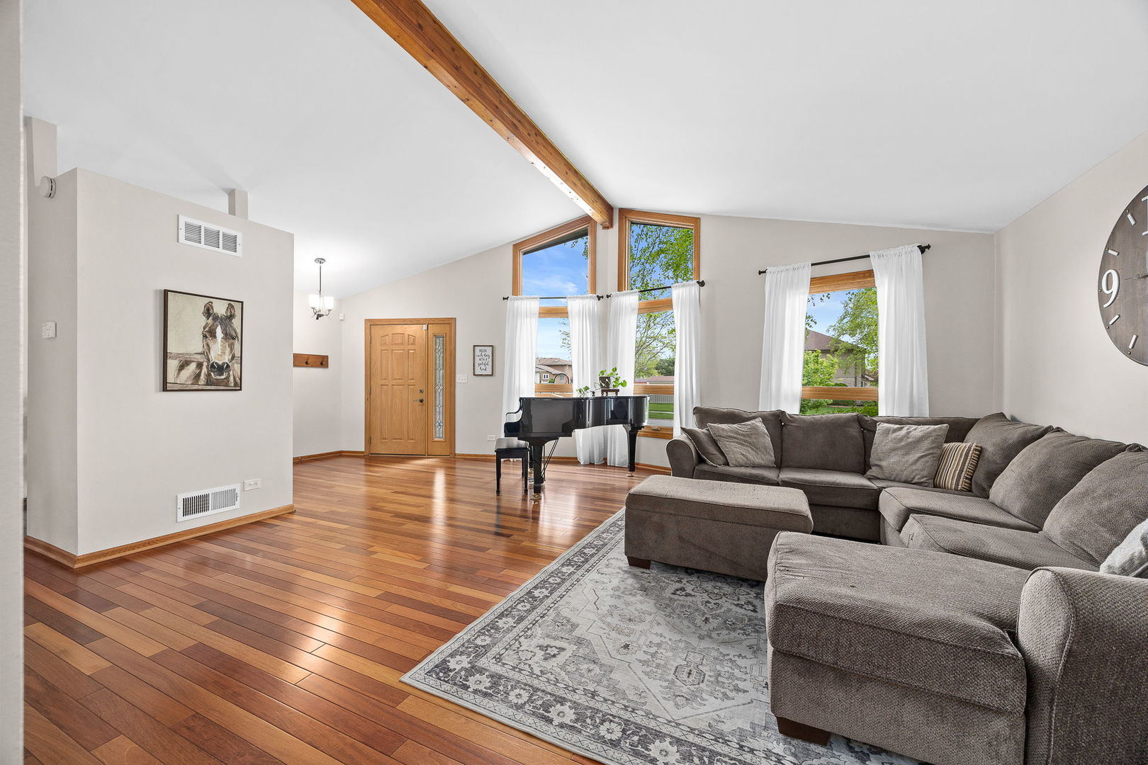 20455 S Grand Prairie Lane, Frankfort, IL 60423