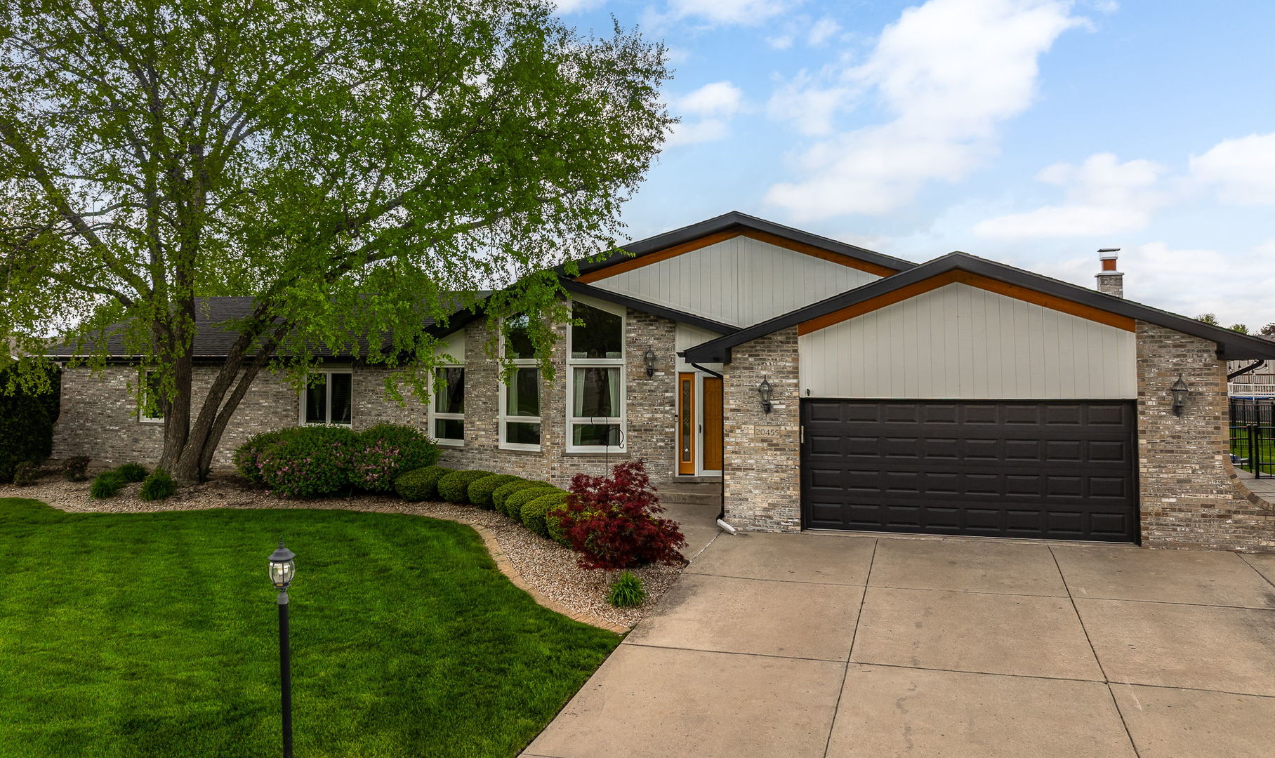 20455 S Grand Prairie Lane, Frankfort, IL 60423