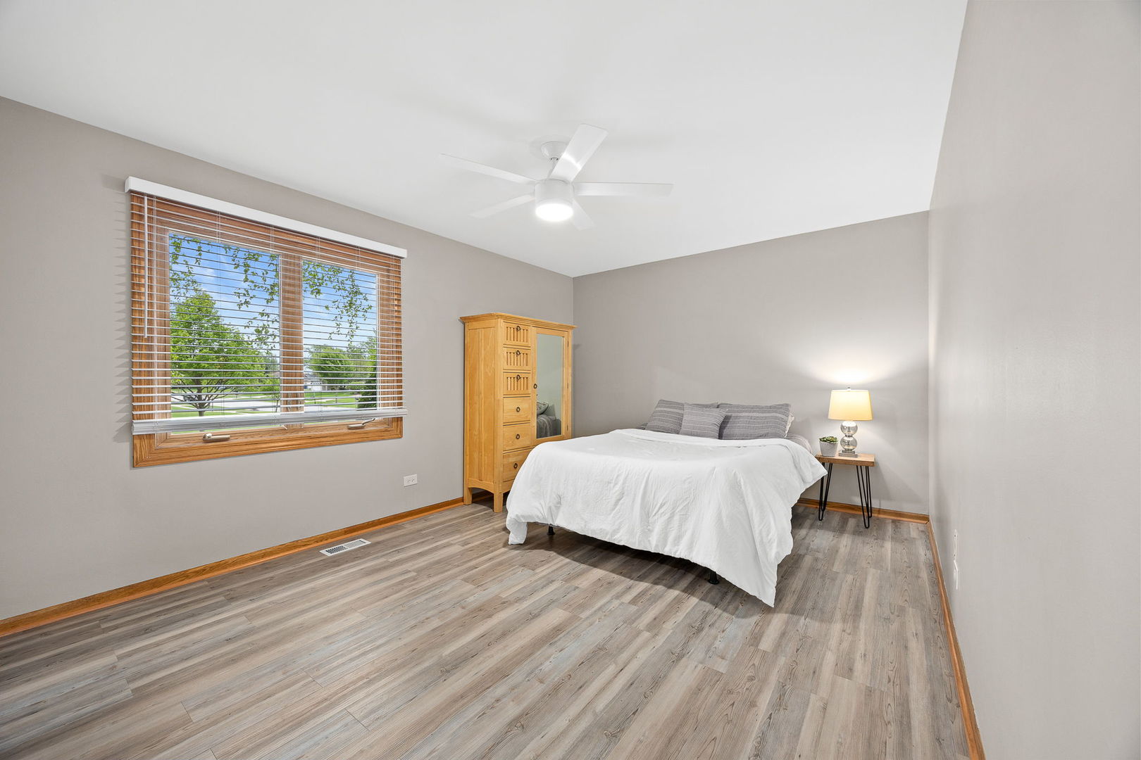 20455 S Grand Prairie Lane, Frankfort, IL 60423