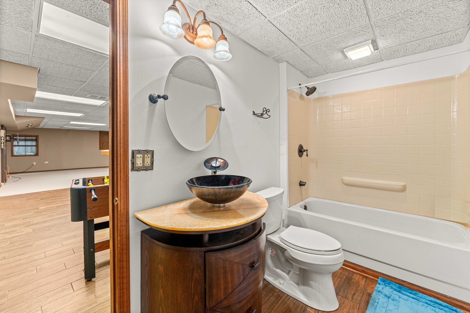 2 Rutgers Court, Hawthorn Woods, IL 60047