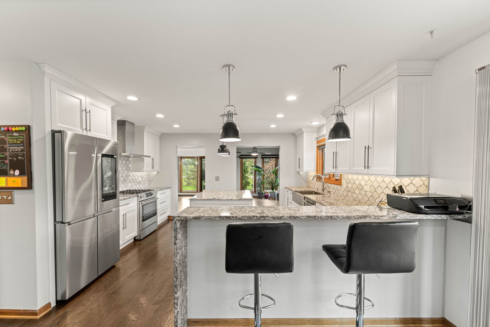 2 Rutgers Court, Hawthorn Woods, IL 60047