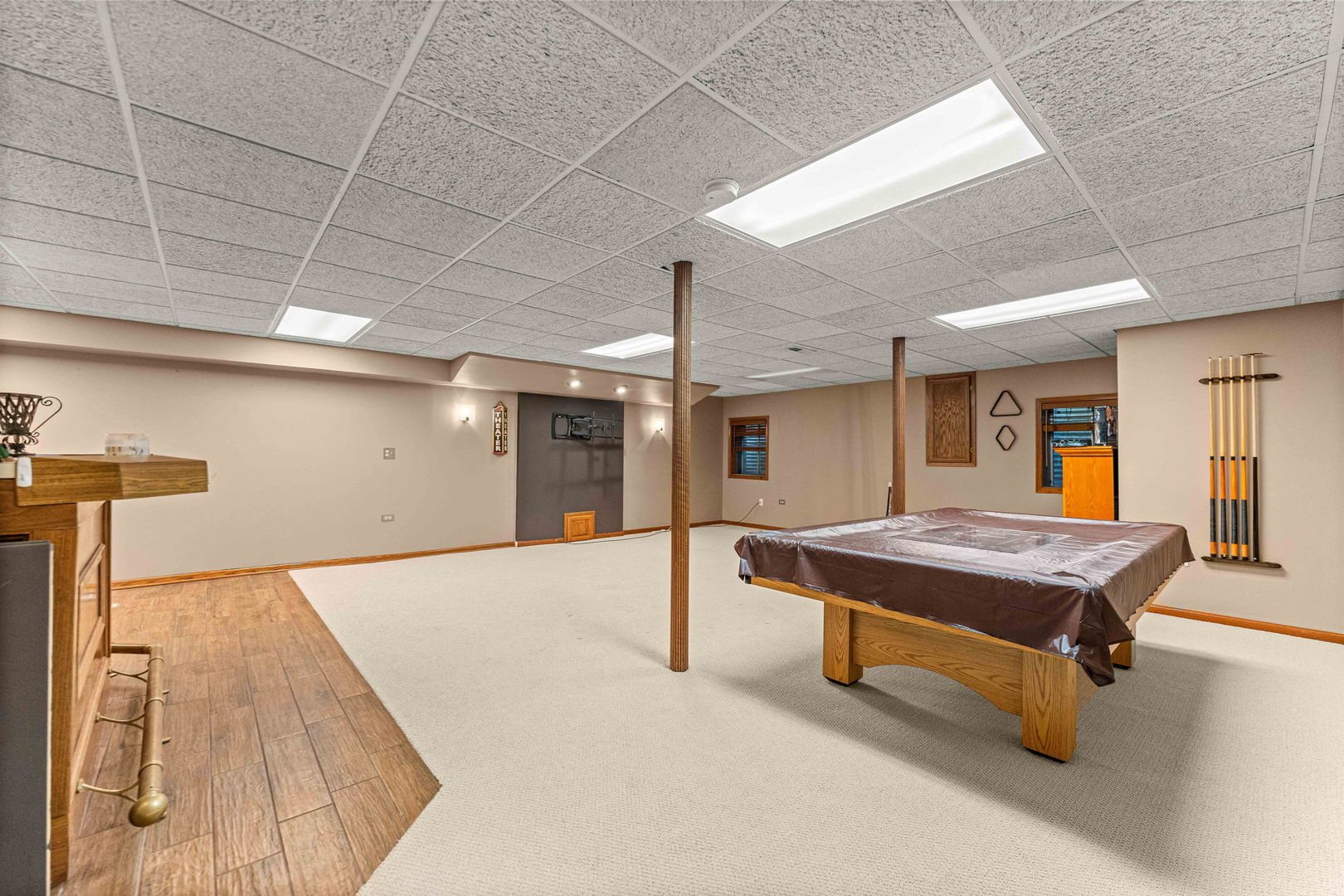 2 Rutgers Court, Hawthorn Woods, IL 60047