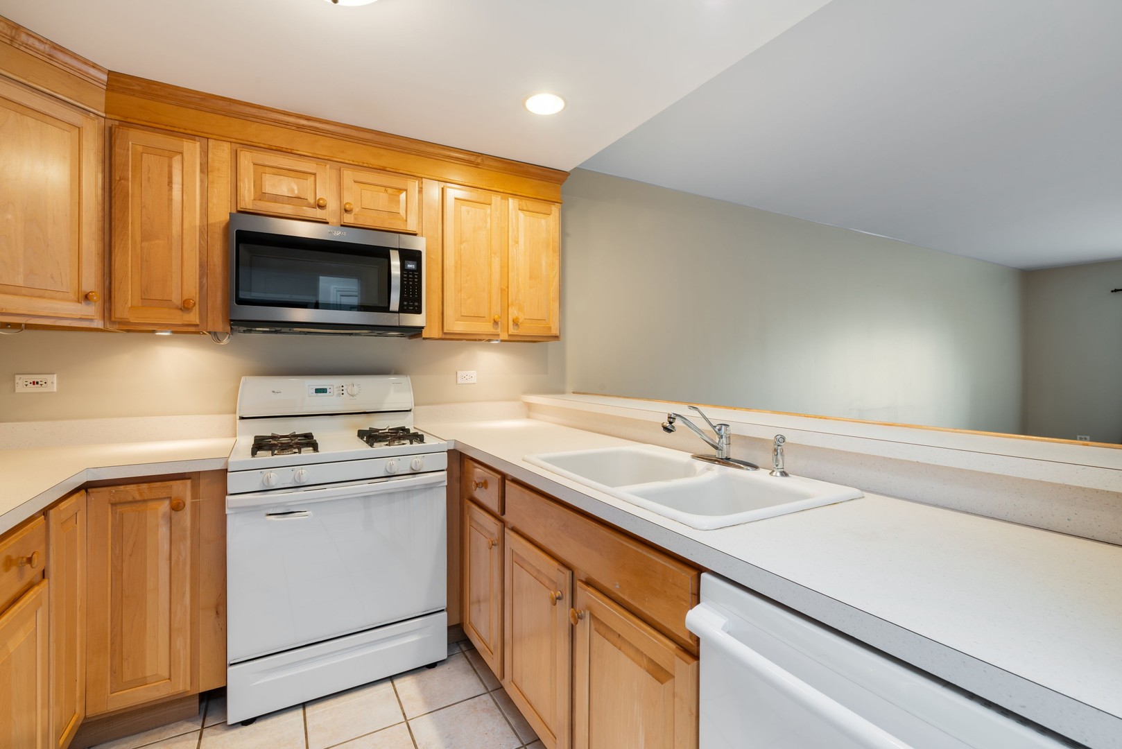 245 Burlington Avenue #311, Clarendon Hills, IL 60514